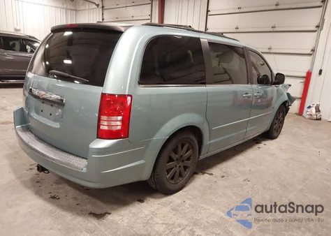 2008 Chrysler Town & Country Touring из США, поврежденный, VIN 2A8HR54P58R650692